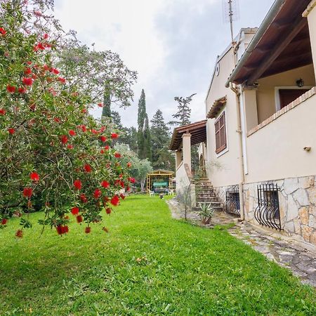 Villa Haris Gazátika Exteriör bild