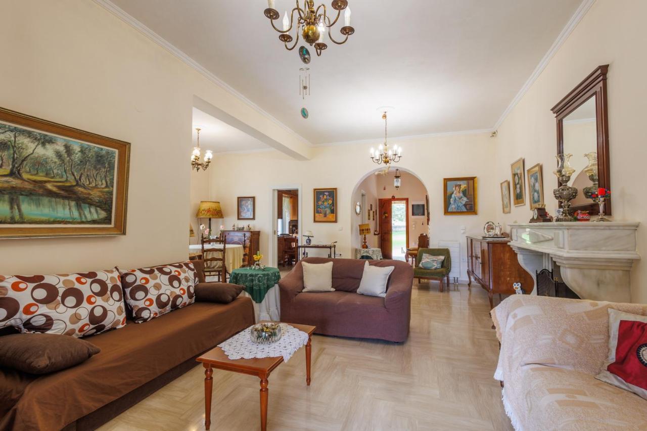 Villa Haris Gazátika Exteriör bild